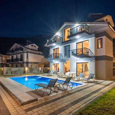 Sunrise In Oludeniz, 4 Bedroom Private Pool *