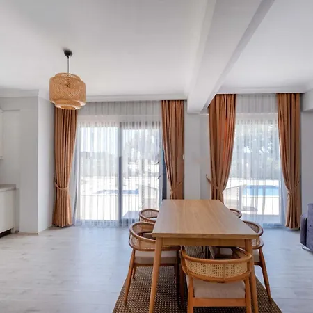 Sunrise In Oludeniz, 4 Bedroom Private Pool *